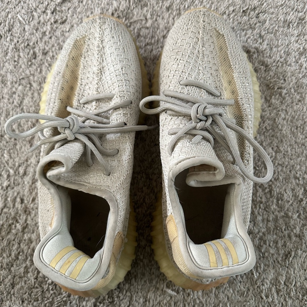 Men Adidas Yeezy Boost 350 shoes